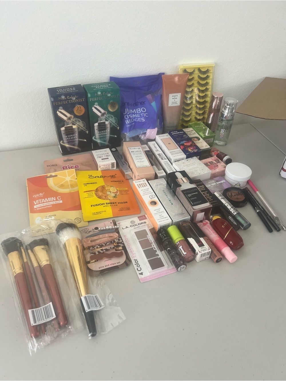 Box 6. Mixed Cosmetic Lot - Assorted Makeup & Tools (Pink, Gold, Black, White)